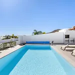 Altos Deva 12a By Escape Vila
