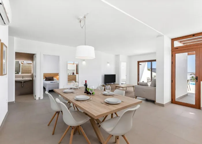 Altos Deva 12a By Escape Villa *